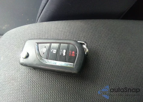 2021 Toyota Corolla Le from USA, damaged, VIN 5YFEPMAE8MP228553